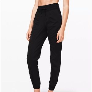 Lululemon Dance studio jogger